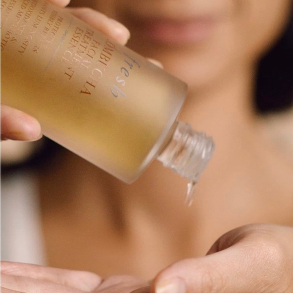 FRESH Kombucha Facial Treatment Essence - Picture 5 of 9
